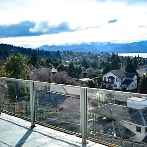 Casa Cerro Dorado vista al lago